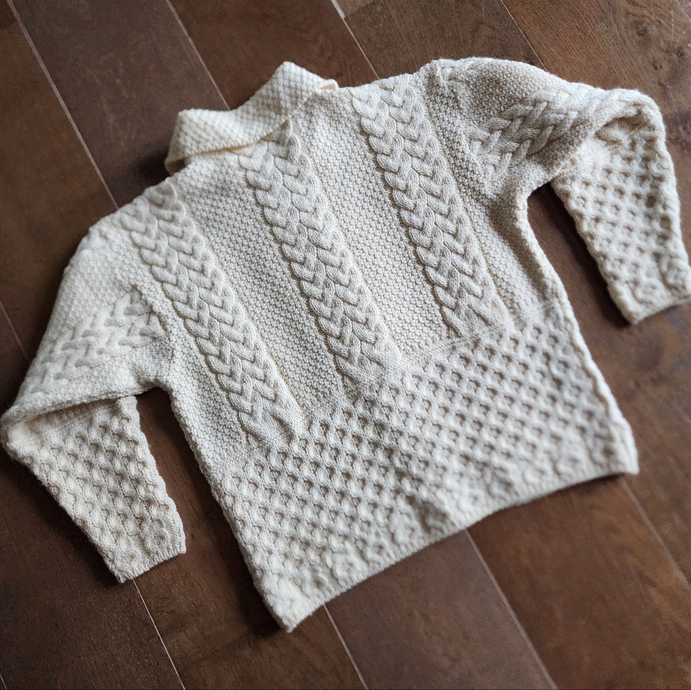 Vintage Irish Fisherman's Sweater Excellent Vintage Condition Button-Up Cardigan - Picture 14 of 16